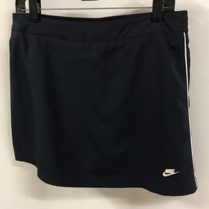 SALE Nike Skort navy blue medium athletic skirt blue Skort size medium